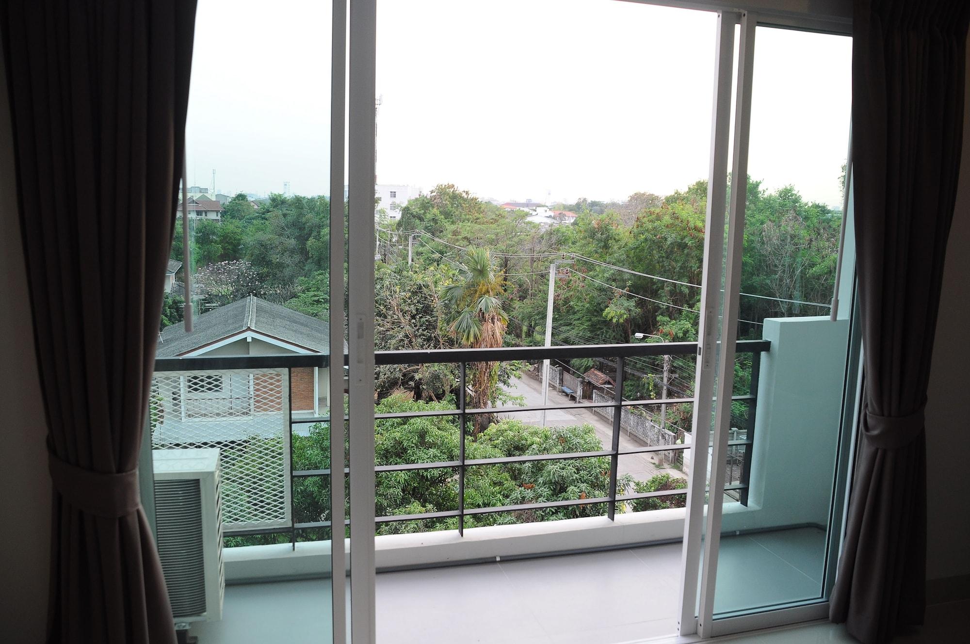 Delight Residence Bangkok Exterior photo